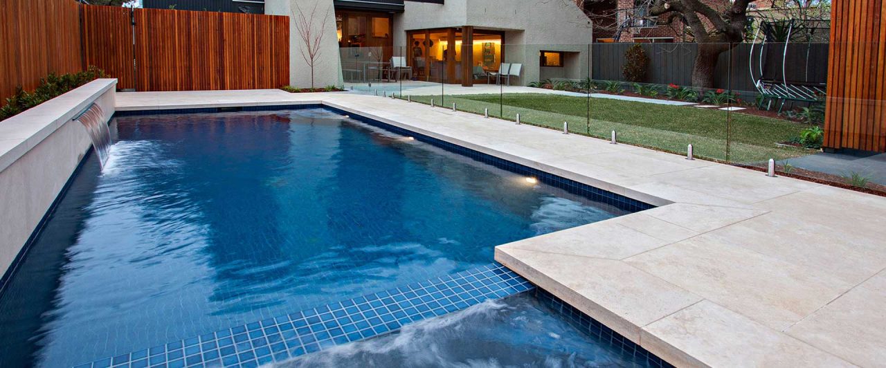 Swimming Pool Builders Melbourne | Ultimate Swimming Pools